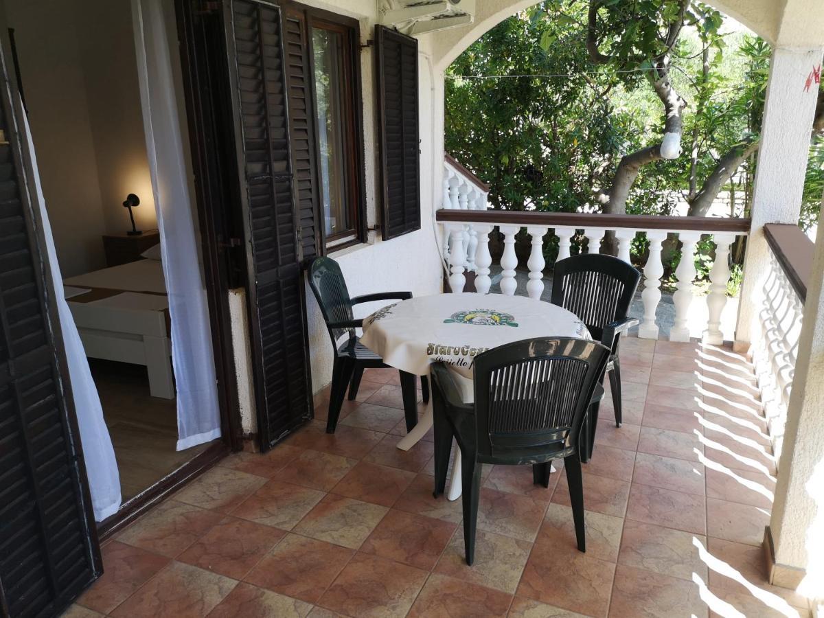 Apartments Mint Povljana - 50M From Sandy Beach Zewnętrze zdjęcie